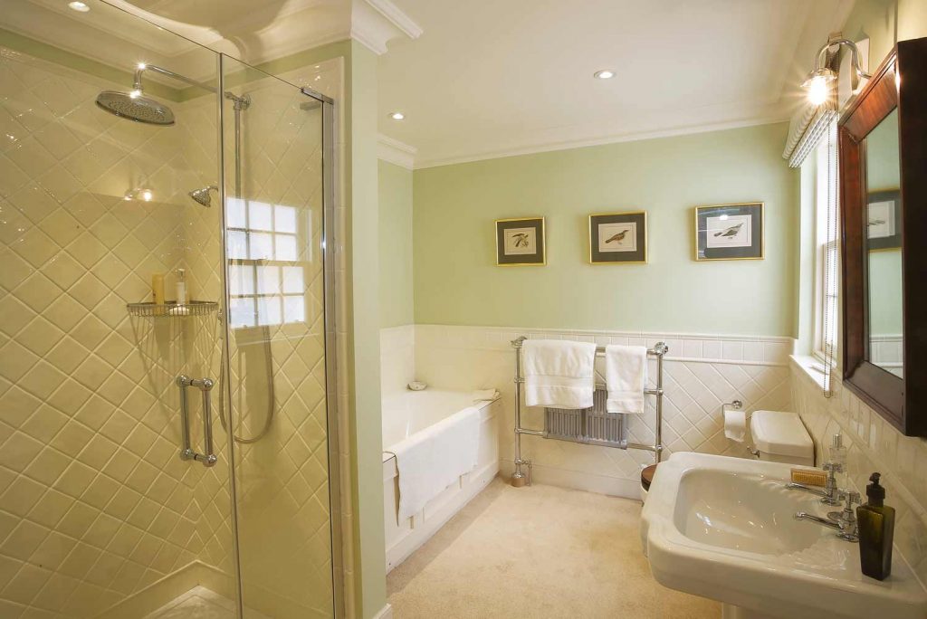 EDRADYNATE ESTATE COUNTRY HOUSE SPORTING ESTATE PERTHSHIRE SCOTLAND ACCOMMODATION BATHROOM ENSUITE A colour photograph of an ensuite bathroom at Edradynate Estate - Luxury self catering accommodation in Scotland - Edradynate Country House and Sporting Estate House Perthshire, available for rent, shoot days, fishing and family holidays on a catered or self catered basis.