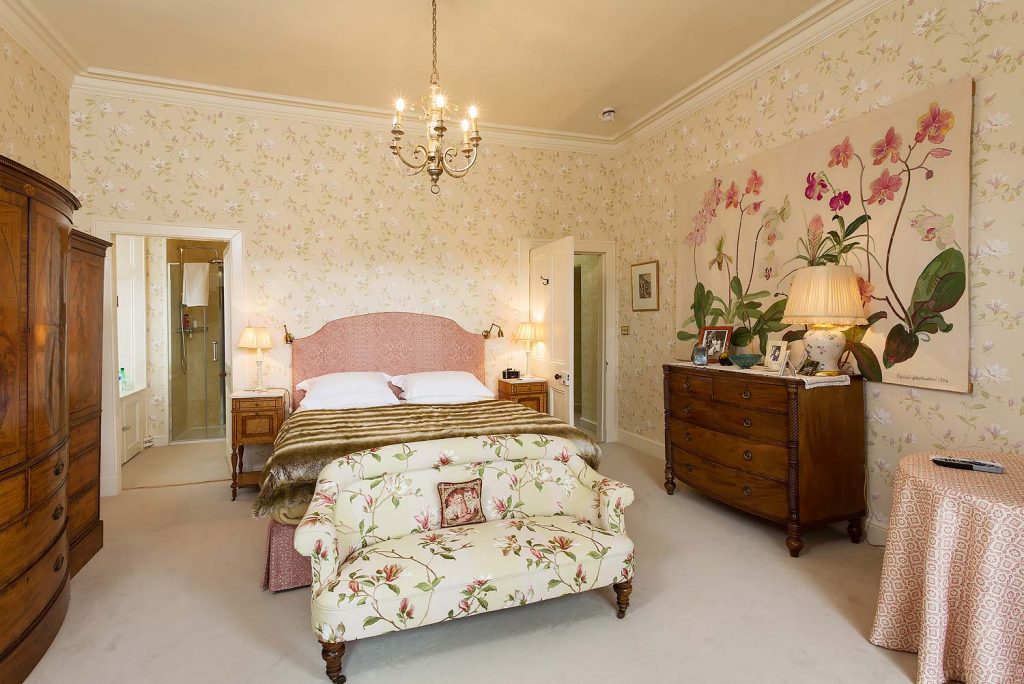 LARGE DOUBLE BEDROOM ACCOMODATION EDRADYNATE ESTATE COUNTRY HOUSE SPORTING ESTATE PERTHSHIRE SCOTLAND An image of the recently decorated master bedroom with ensuite at Edradynate Country House and Sporting Estate Scotland,